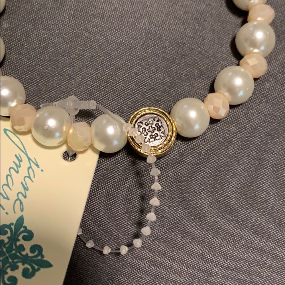 Bracelets - Picture 3 of 3